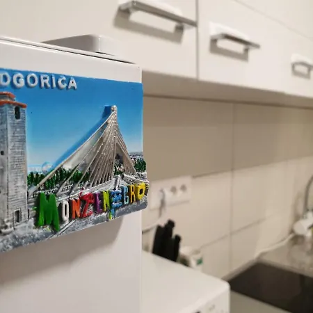 081 Διαμέρισμα *